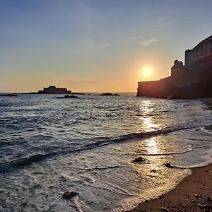 Au Coeur D'intra Muros Apartment Saint-Malo
