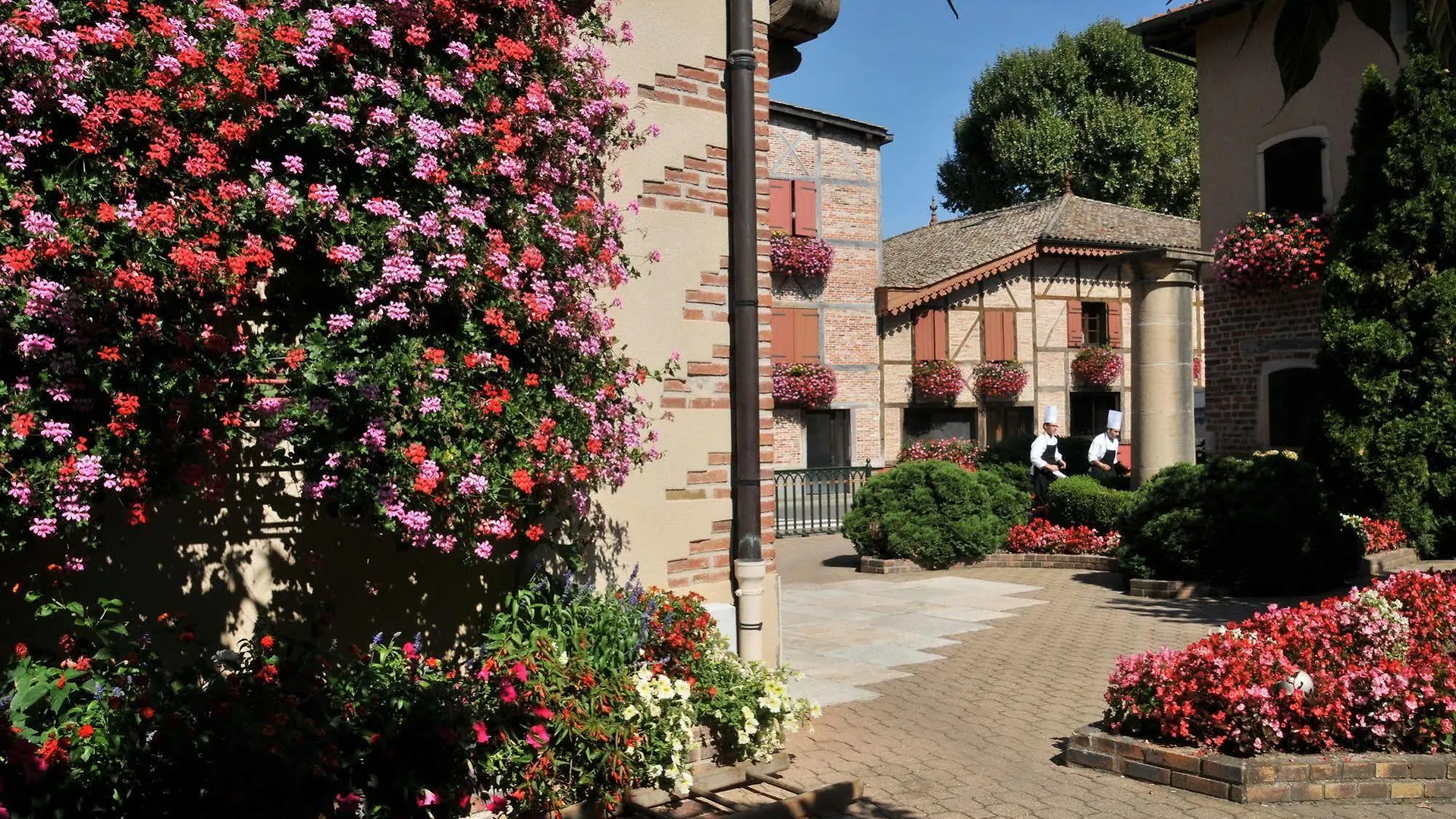 Les Saules Parc & Spa - Teritoria Vonnas France